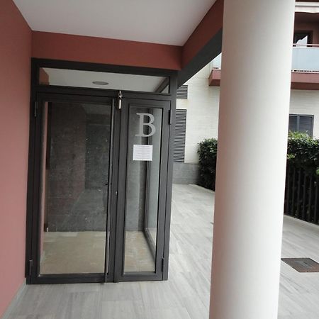 Apartaments Lamoga- Spai Torredembarra Bagian luar foto