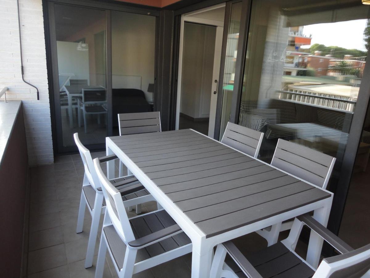 Apartaments Lamoga- Spai Torredembarra Bagian luar foto