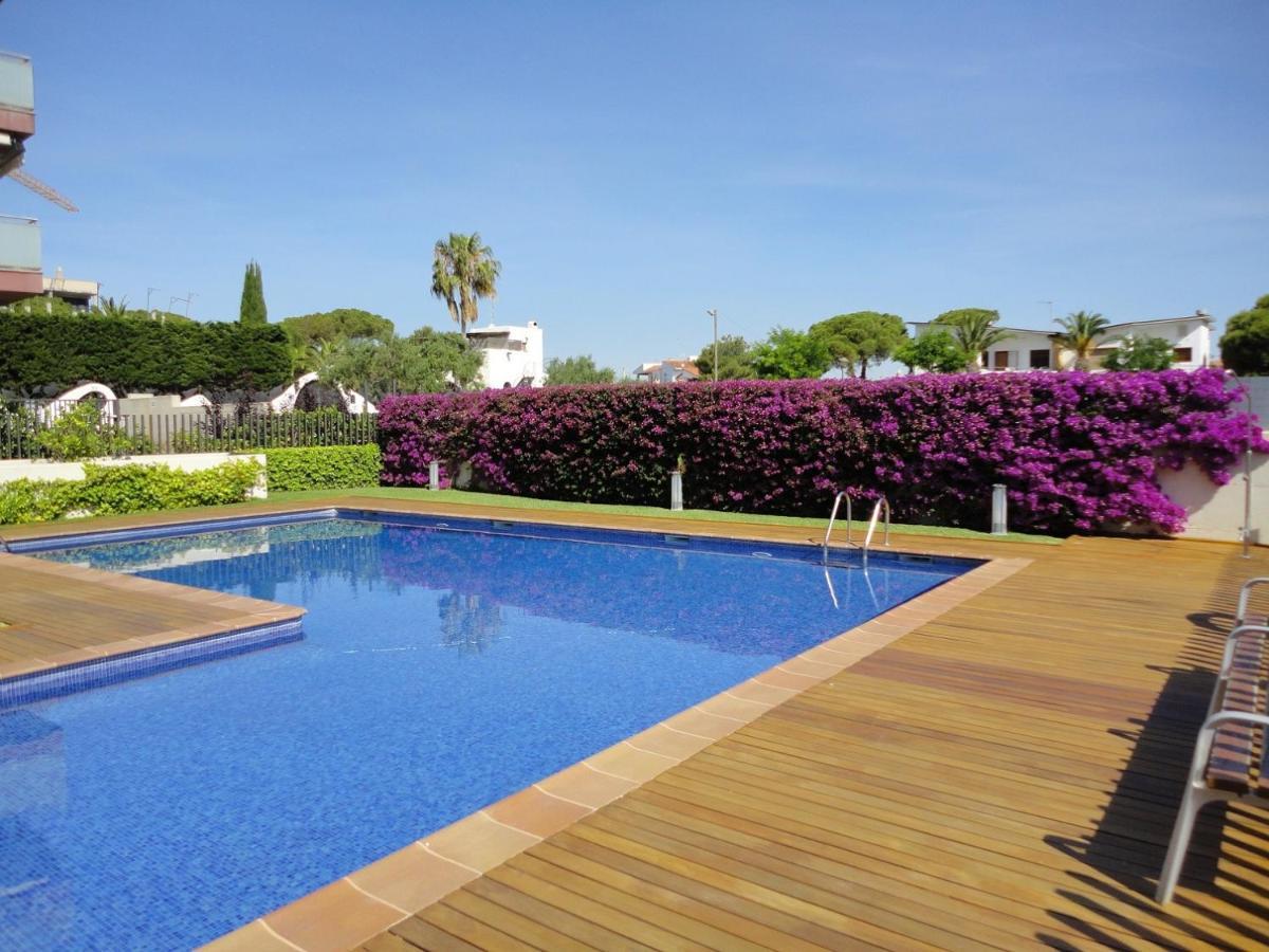 Apartaments Lamoga- Spai Torredembarra Bagian luar foto