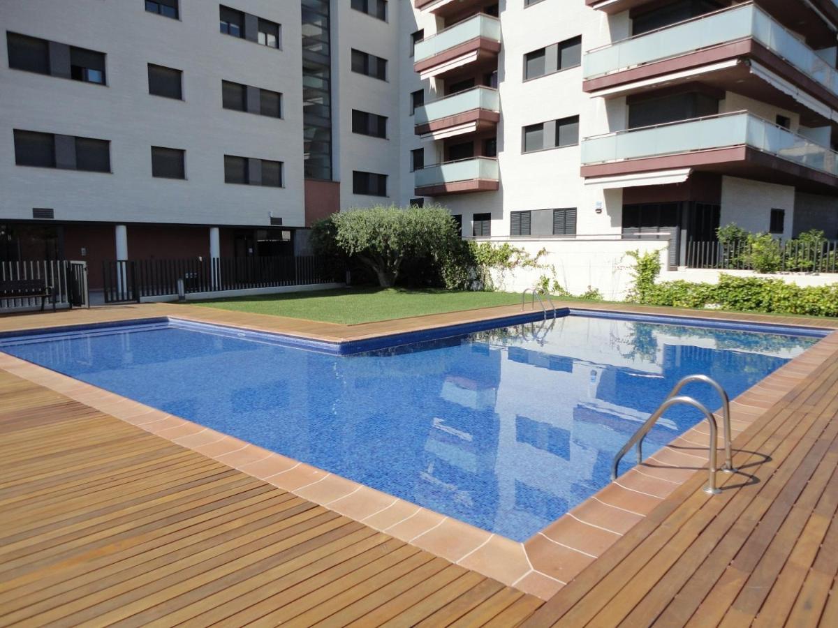 Apartaments Lamoga- Spai Torredembarra Bagian luar foto