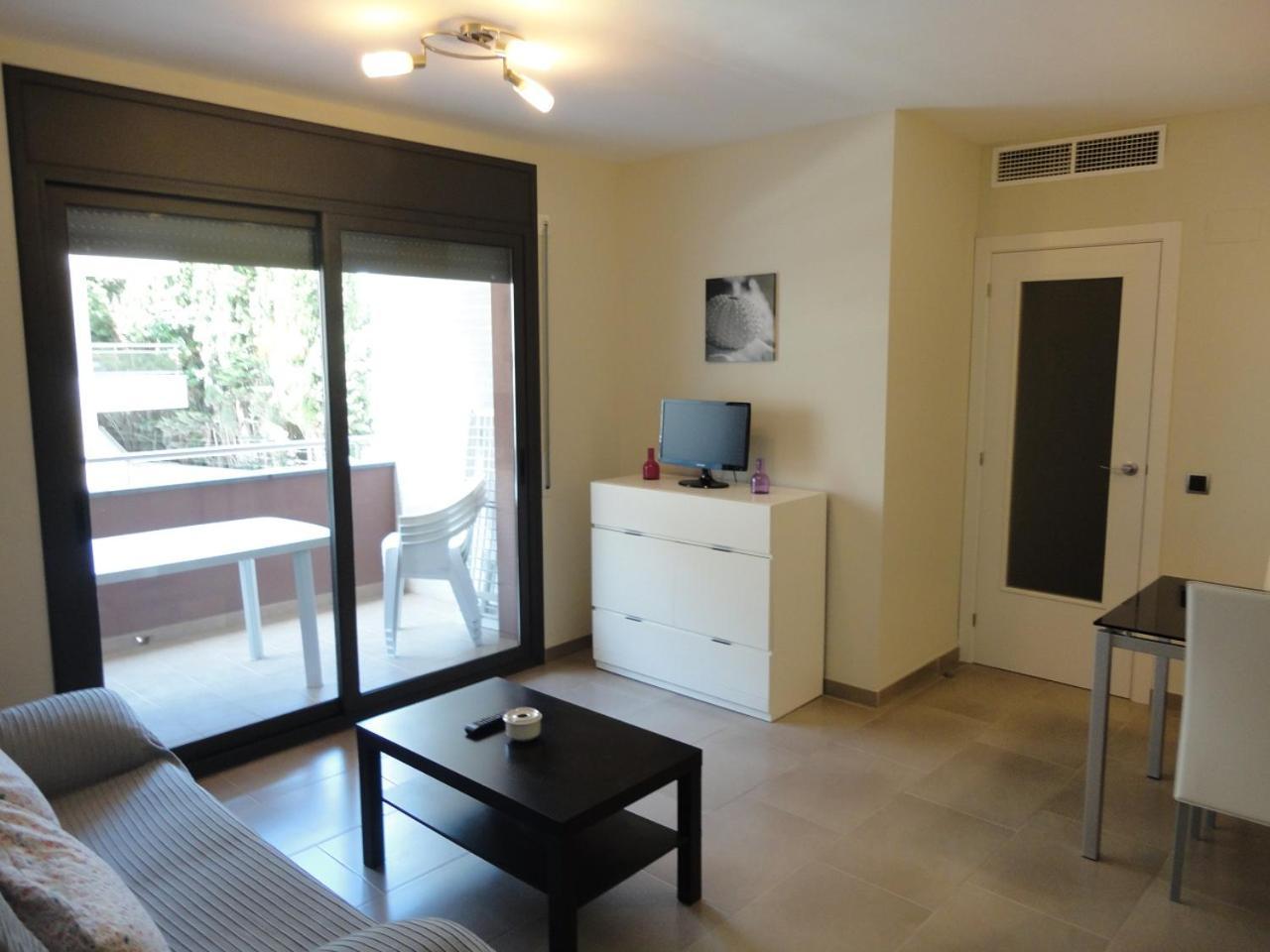 Apartaments Lamoga- Spai Torredembarra Bagian luar foto