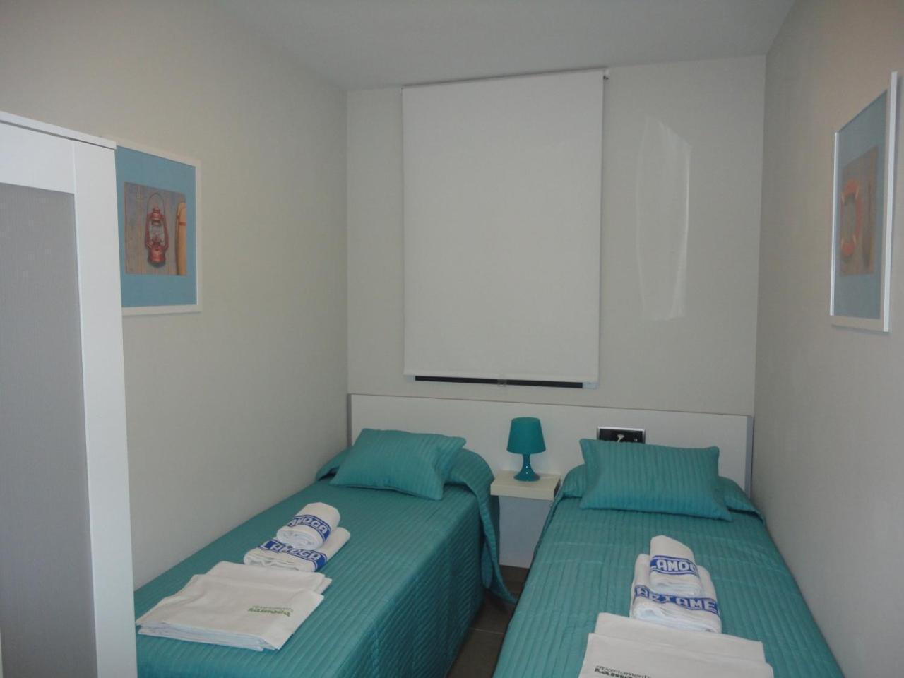 Apartaments Lamoga- Spai Torredembarra Bagian luar foto